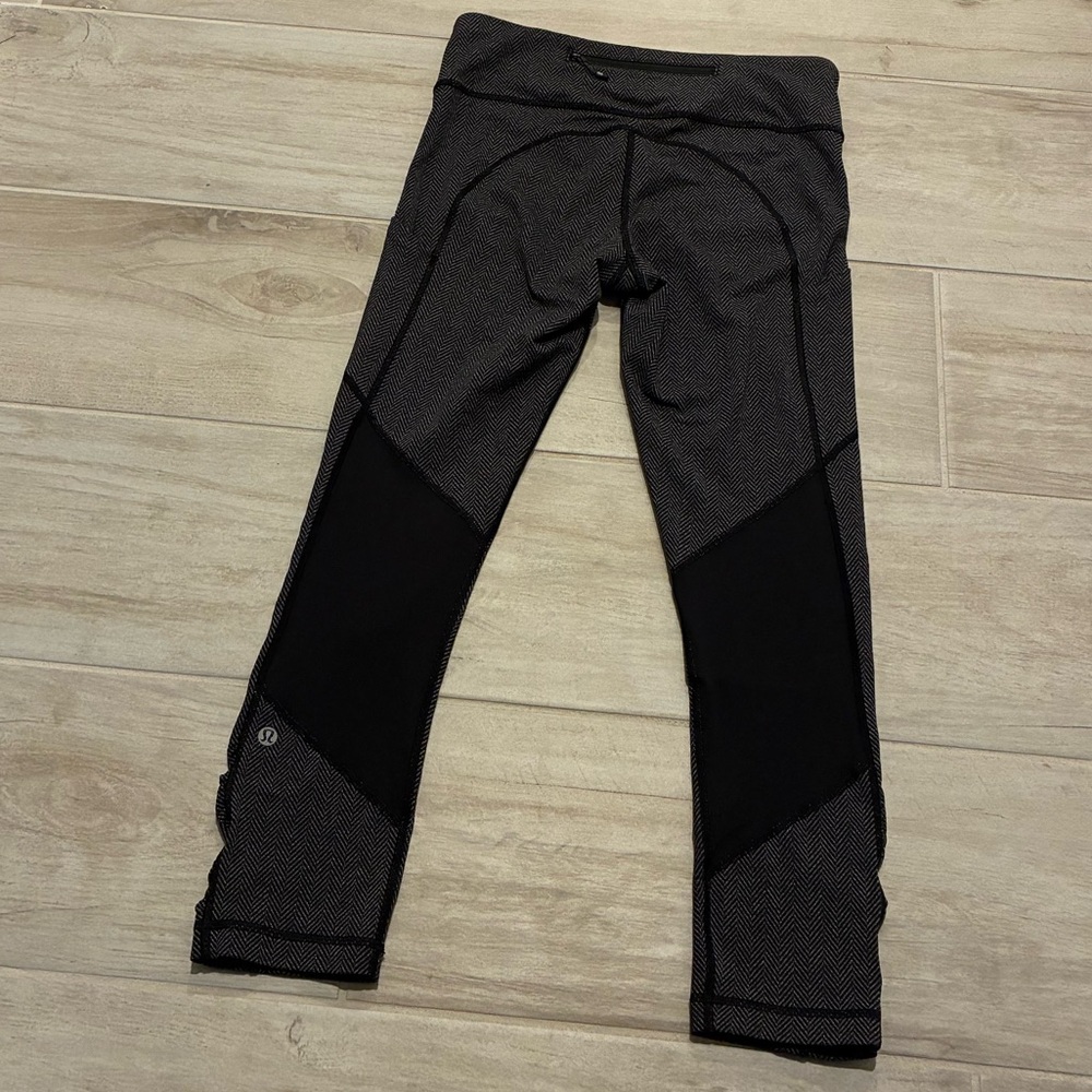 Lululemon Pace Rival Crop - Picture 8 of 13